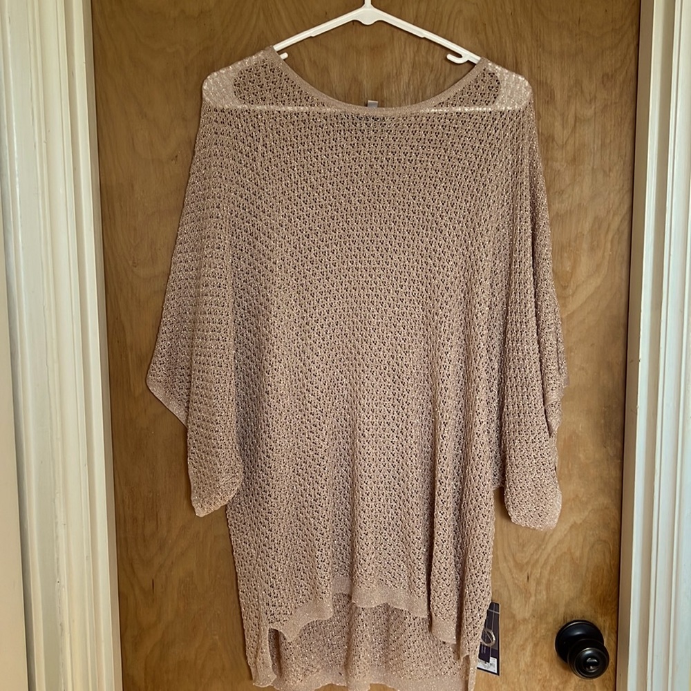 New With Tags NWT - Jennifer Lopez Bat Wing Sweater Glitter Gold Size Large